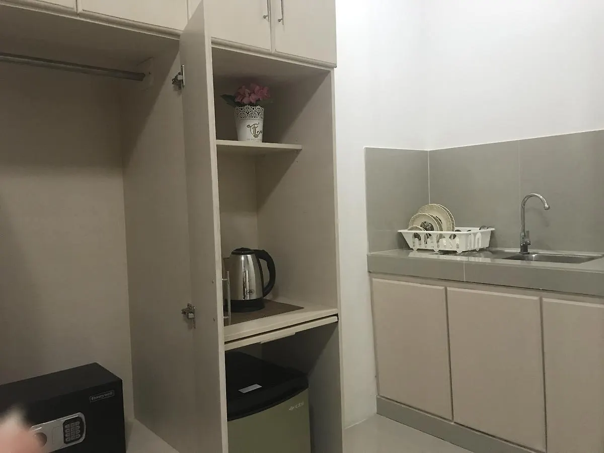Fil- Indo Suites, Clark Angeles 0*,